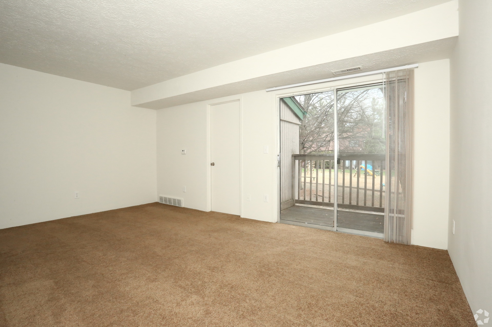 Arrowtree Apartments living room in Okemos Michigan