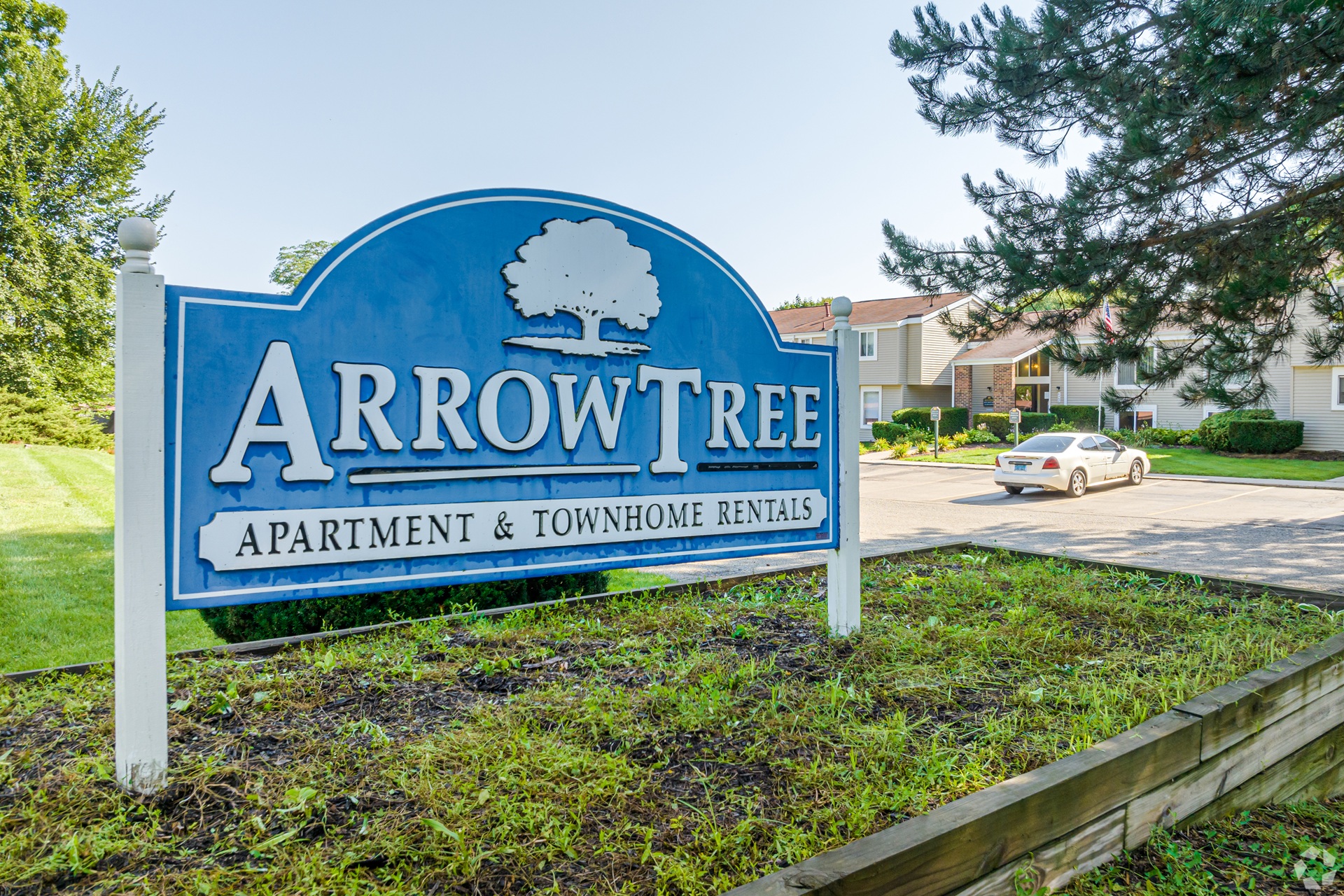 Arrowtree Apartments entrance in Okemos Michigan
